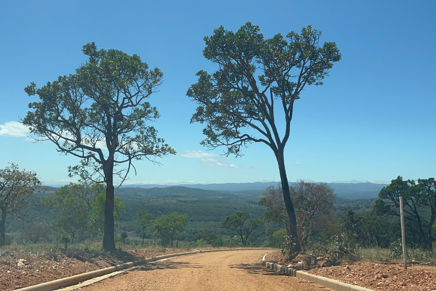 651c79446d4c7422d448ca13_pórtico-terras-verdes (5)