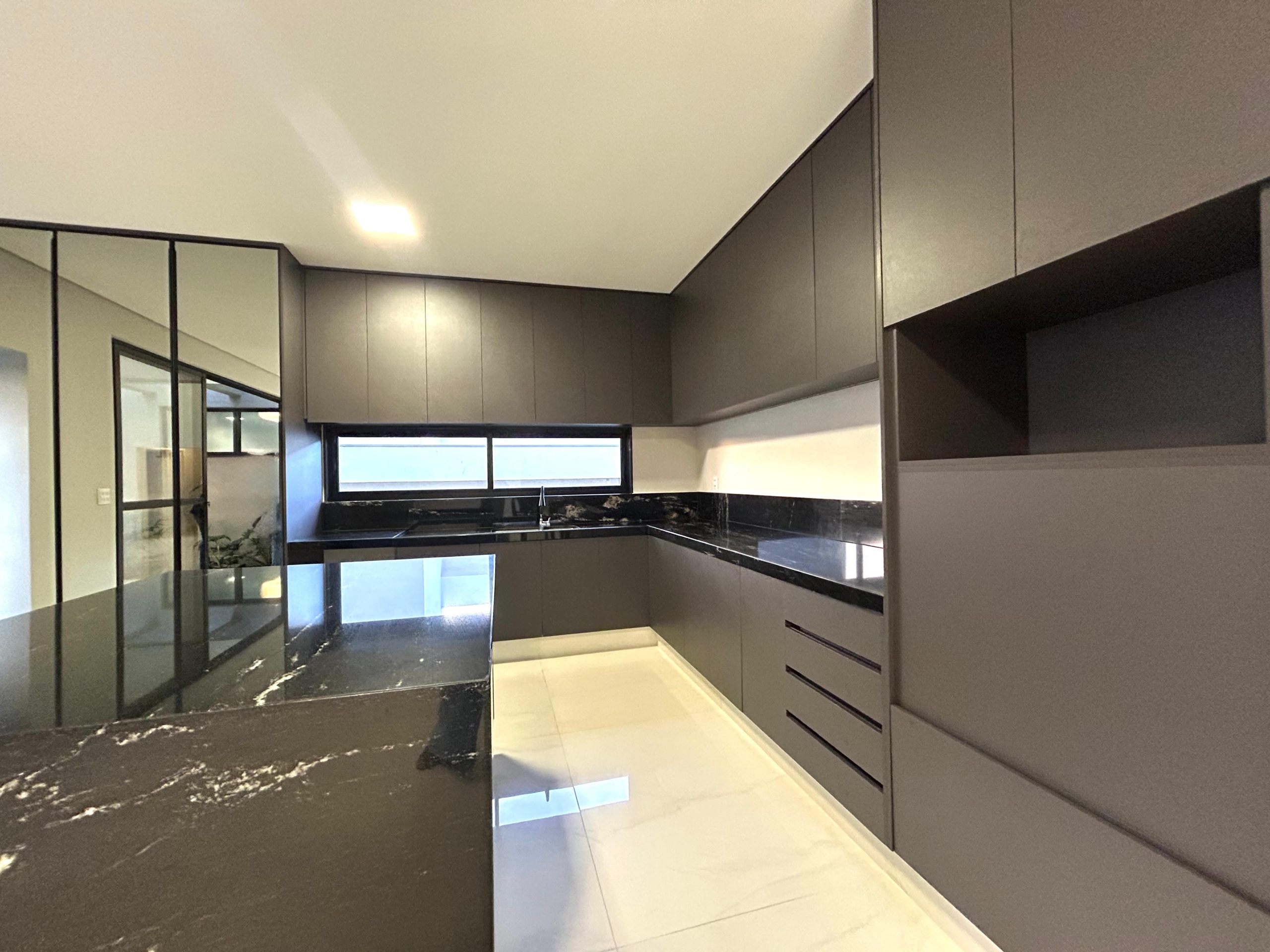 WhatsApp Image 2025-11-14 at 18.29.32 (2)