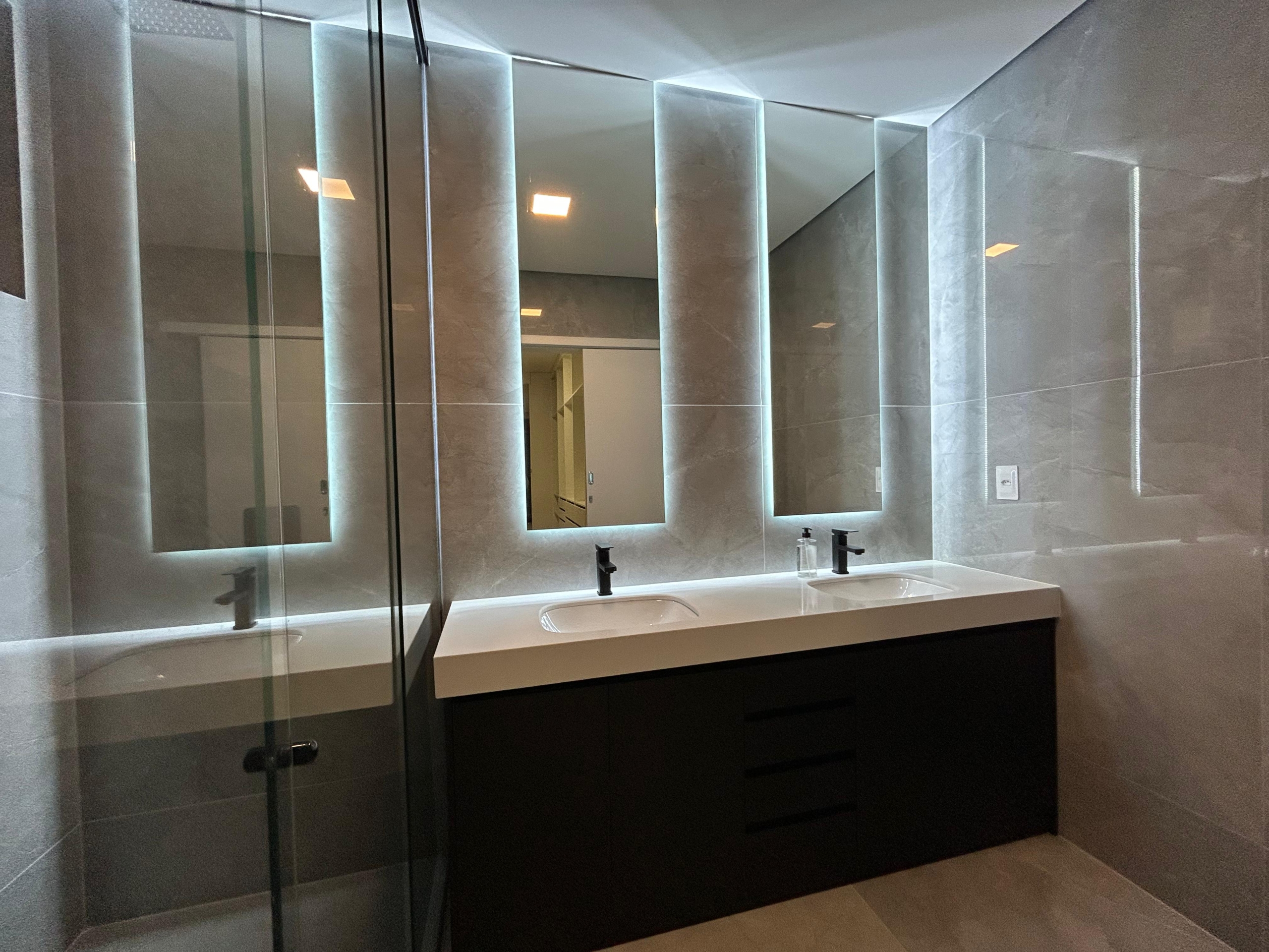 WhatsApp Image 2025-11-14 at 18.29.32