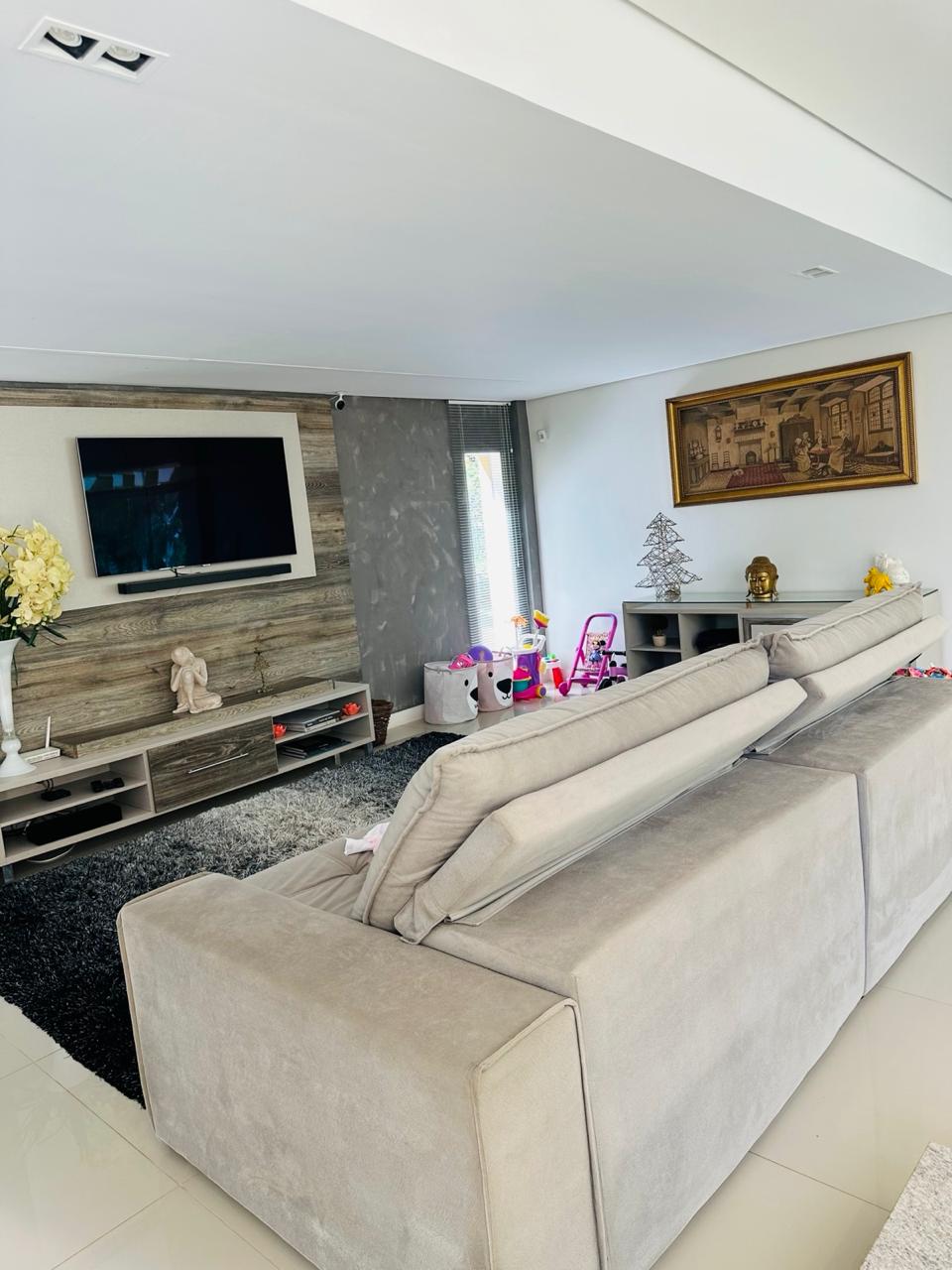 WhatsApp Image 2025-11-19 at 16.14.46 (1)