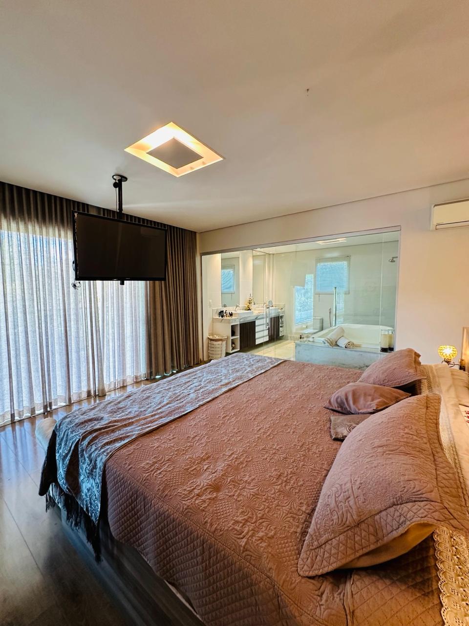 WhatsApp Image 2025-11-19 at 16.14.47 (3)