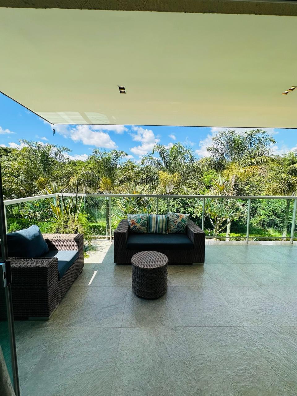 WhatsApp Image 2025-11-19 at 16.14.49 (2)