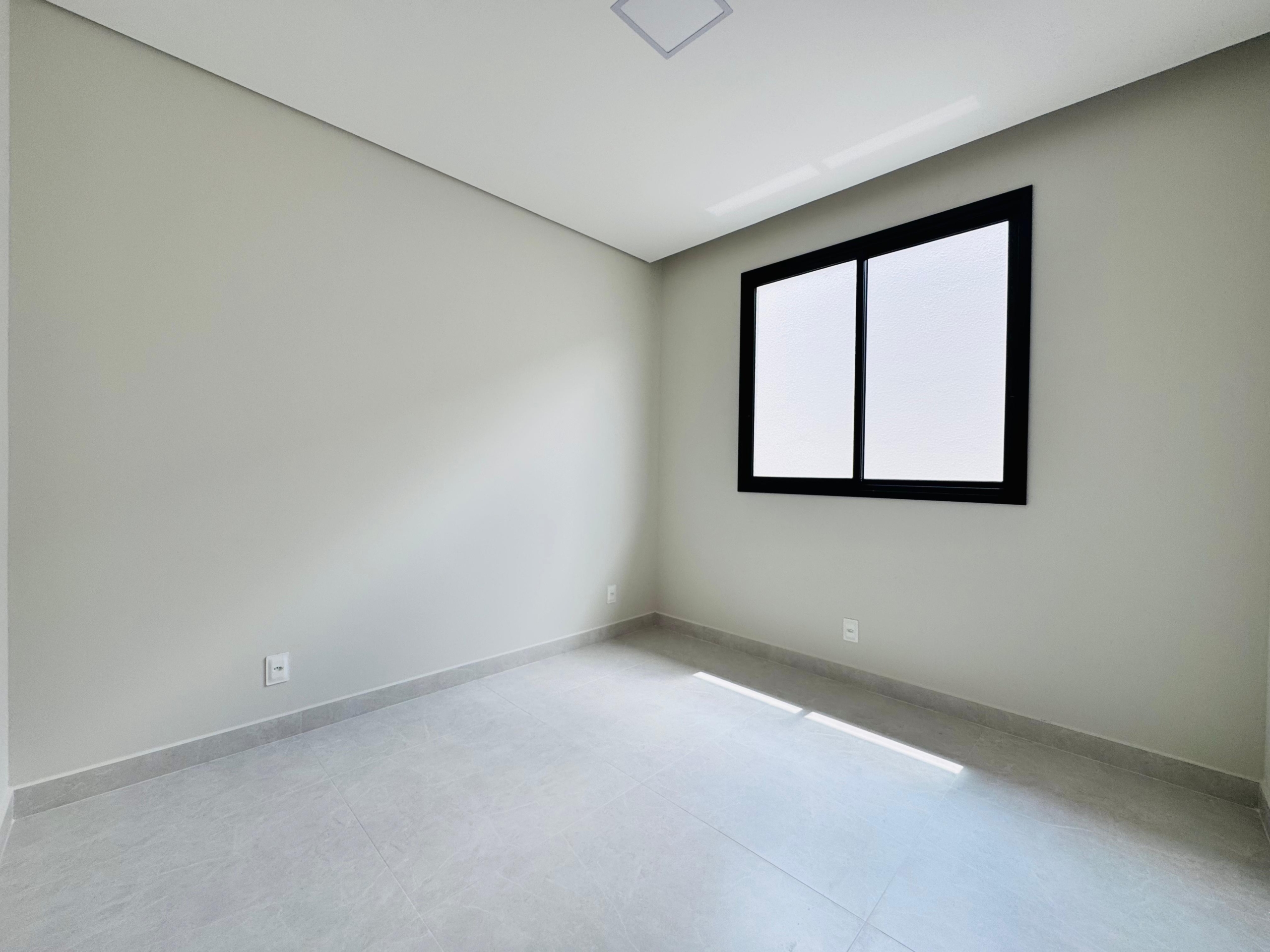 WhatsApp Image 2025-11-20 at 11.30.57 (2)