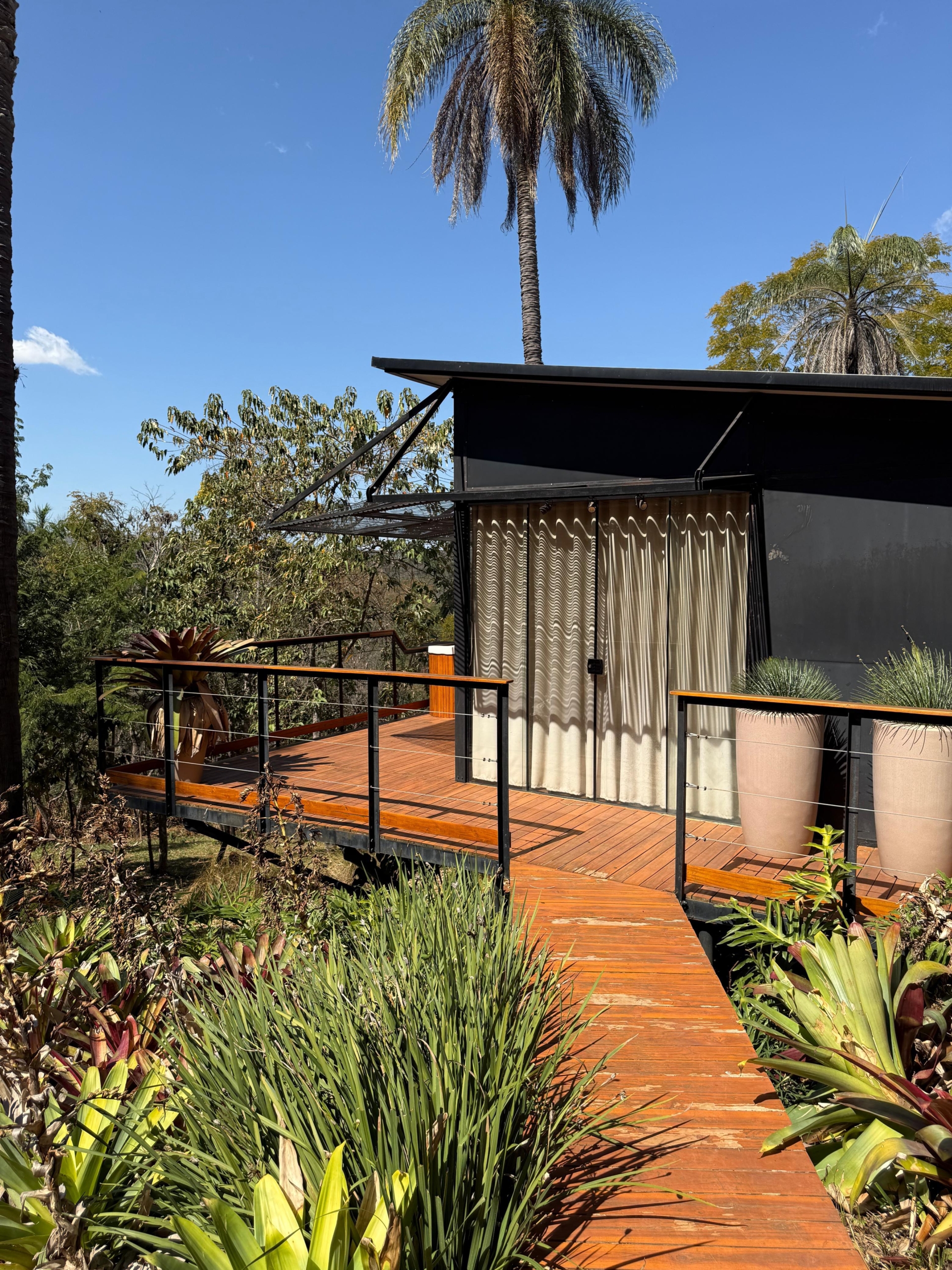 WhatsApp Image 2025-11-26 at 09.42.42