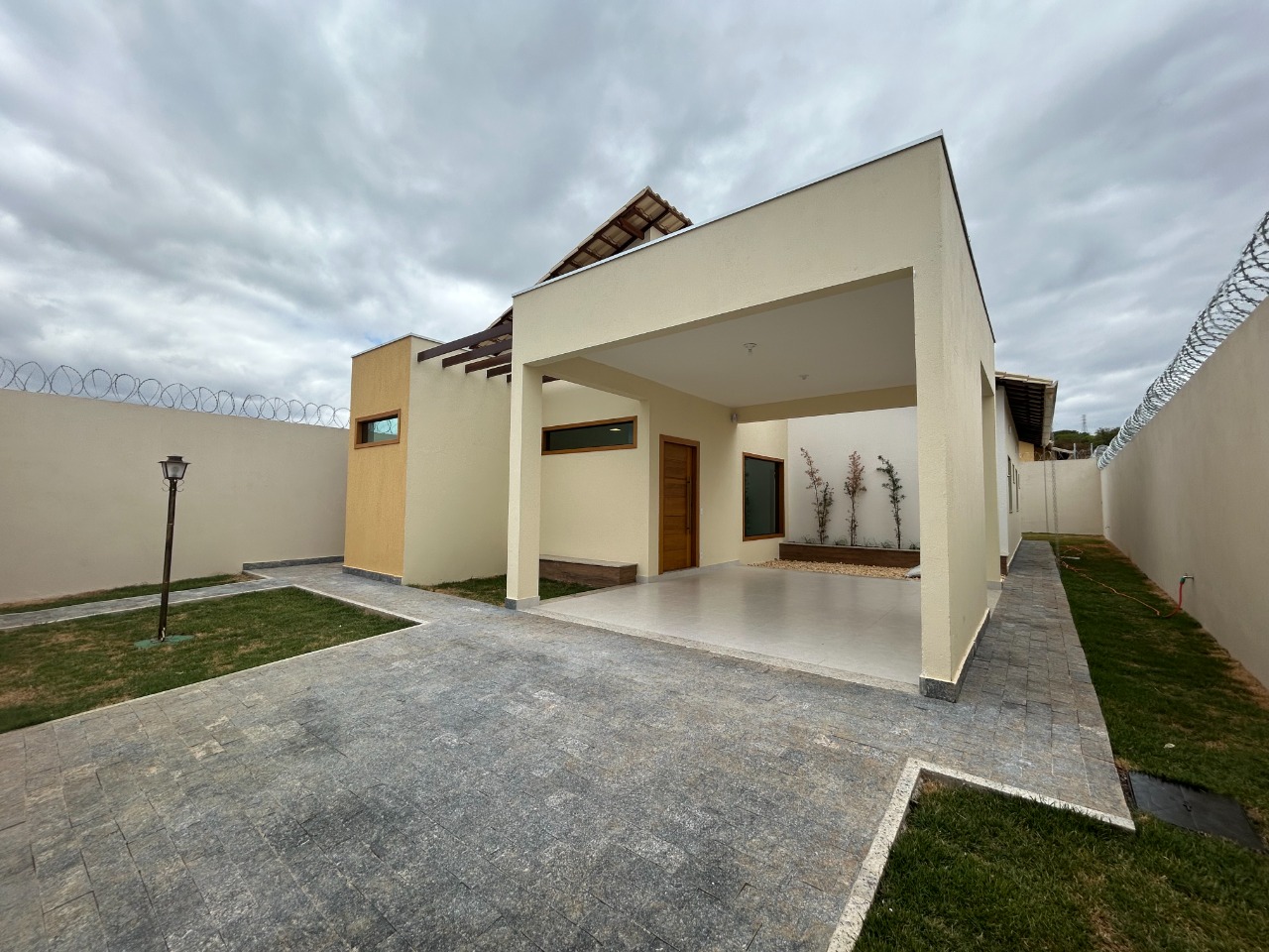 i4MERN6k5_293668fbbe9605dcc