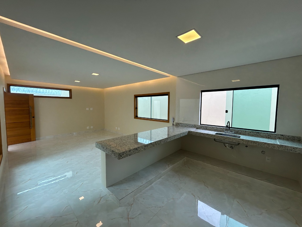 i4MERN6k5_293668fbbeb5f1d5b