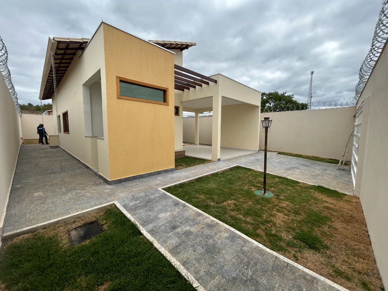 i4MERN6k5_293668fbbf006e881