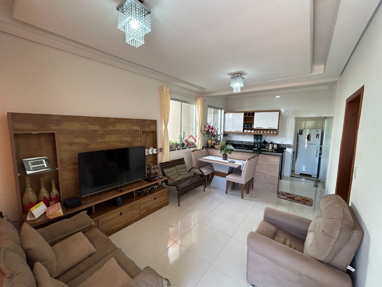 i7rN25Q43_2746689ce7f053811