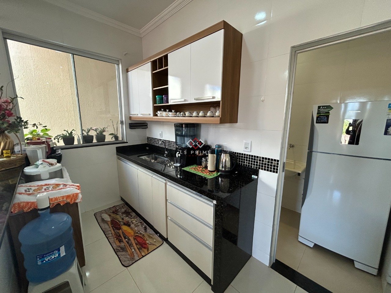 i7rN25Q43_2746689ce7fc42074