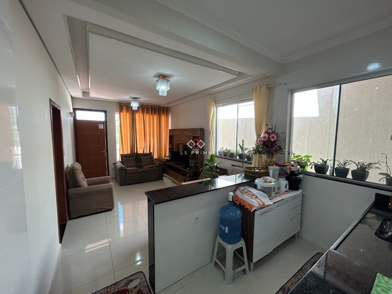 i7rN25Q43_2746689ce7ffed8eb