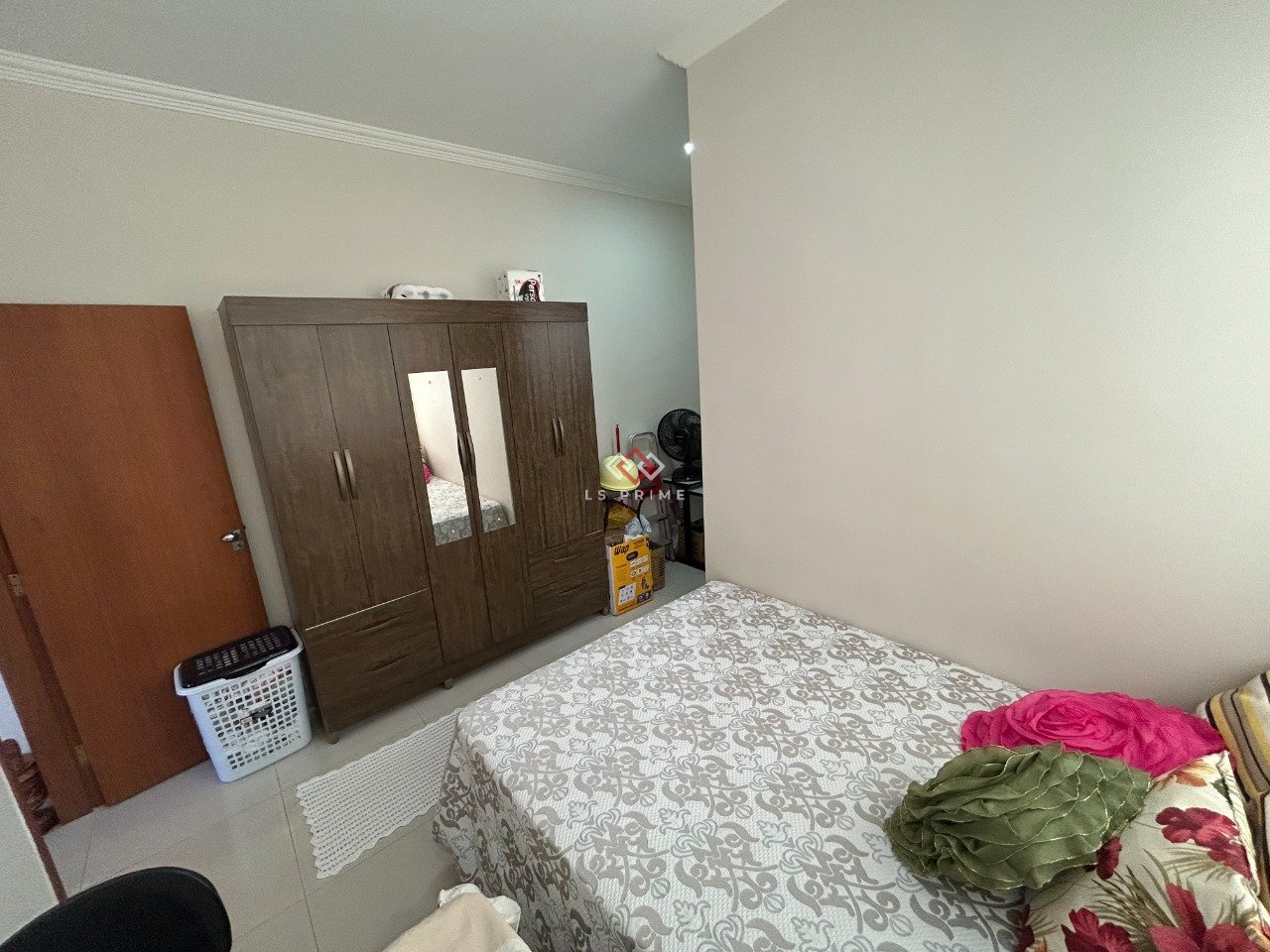 i7rN25Q43_2746689ce82b7fd1c