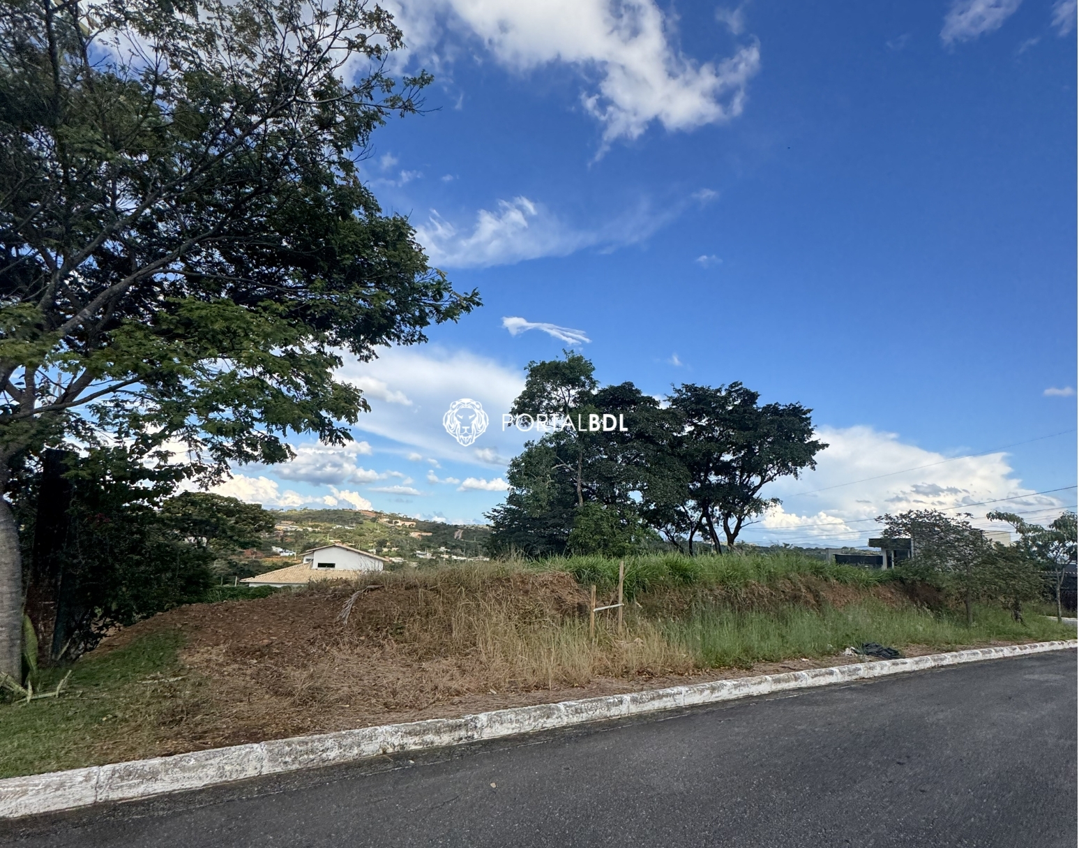 Lote 1000m² Quadra 03 | Lote 07 | Condomínio Champagne Residence