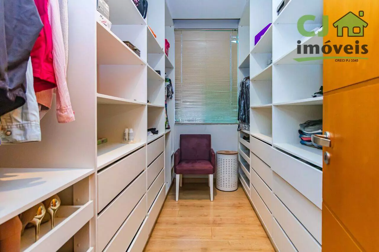 a912e0a15bc8deebbc8e7f6e