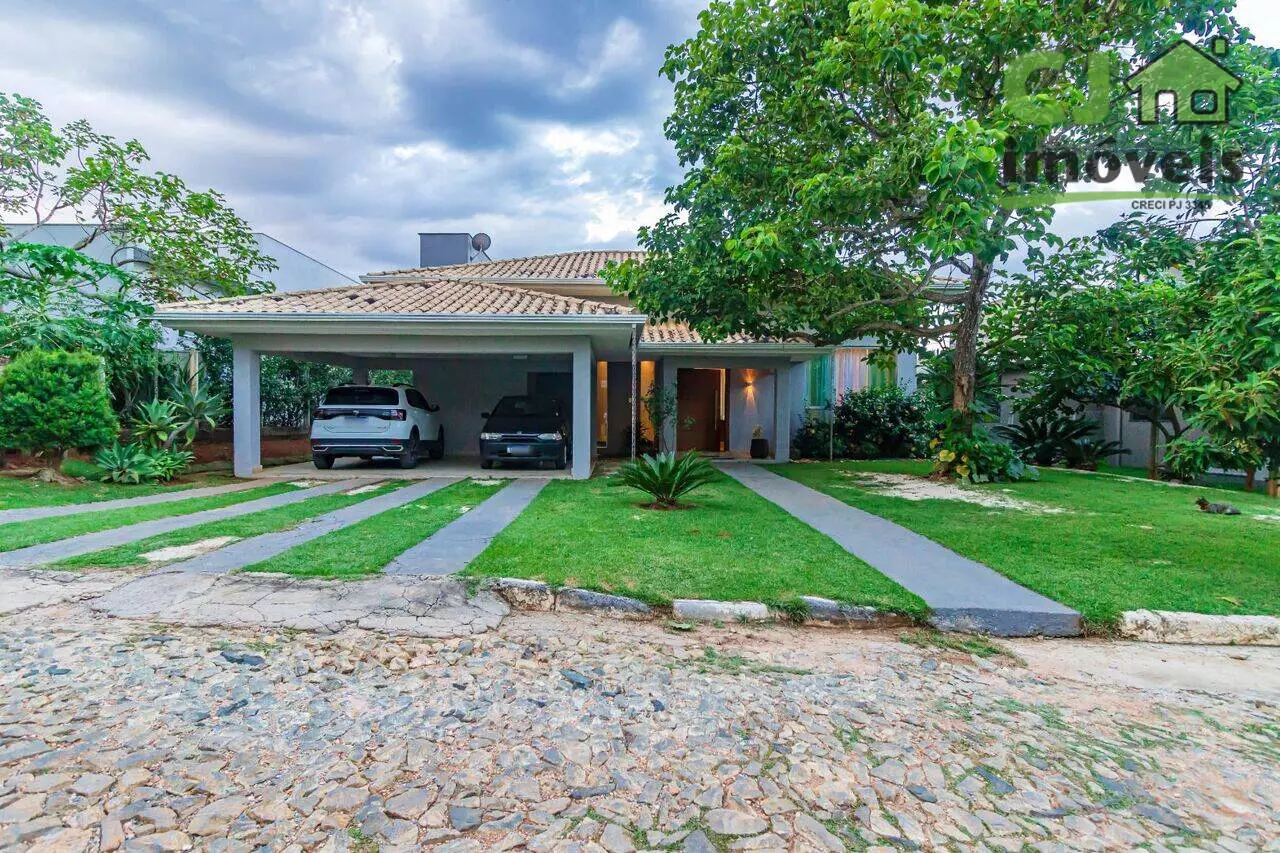 cfefef5bf1e394e760d9a68a