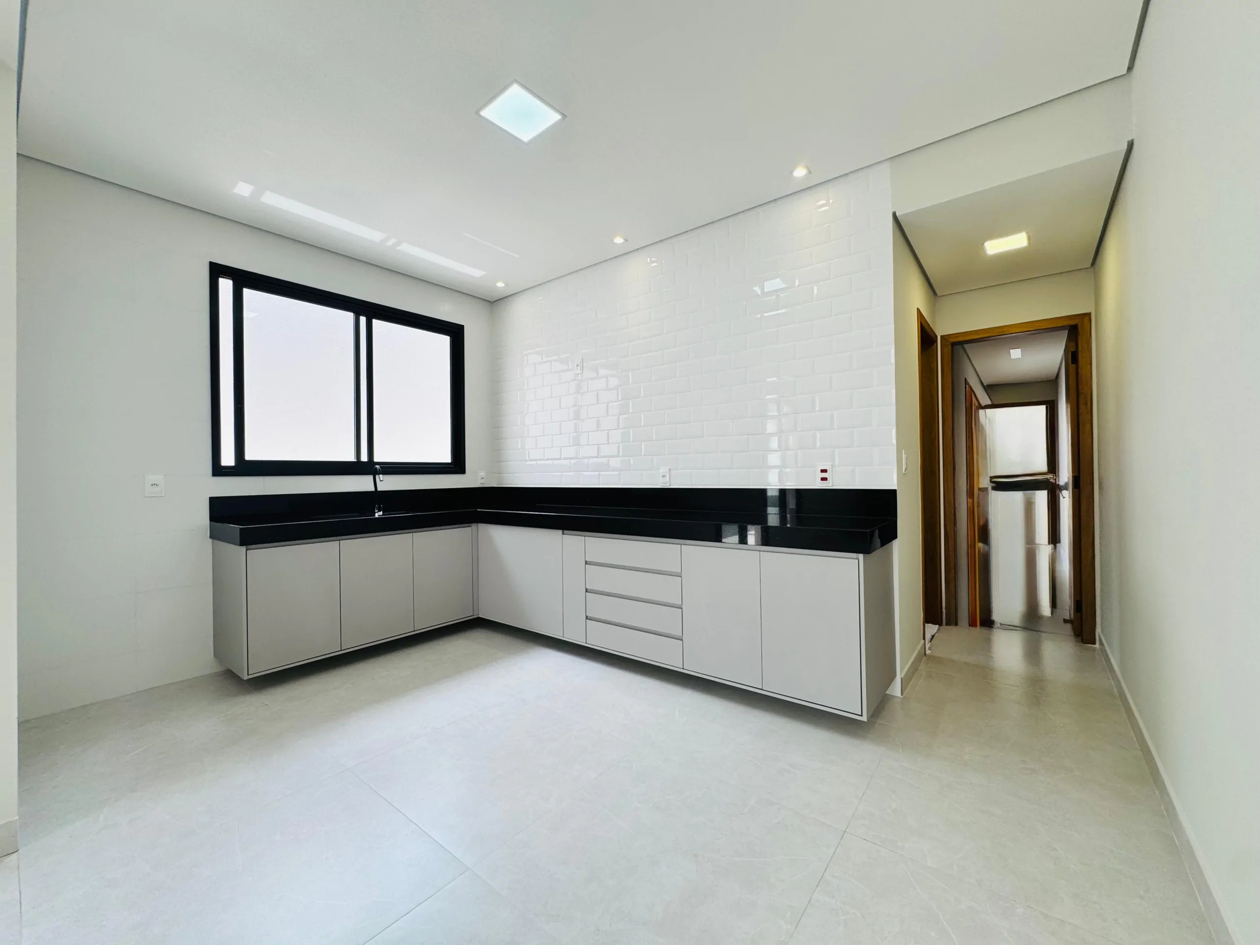 WhatsApp Image 2025-11-20 at 11.30.57 (3) Casa de 100m² | Bairro Portal do Sol