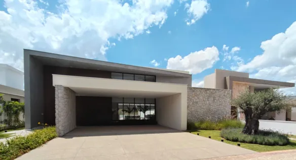 Casa de 359m² | Condomínio Victória Golf