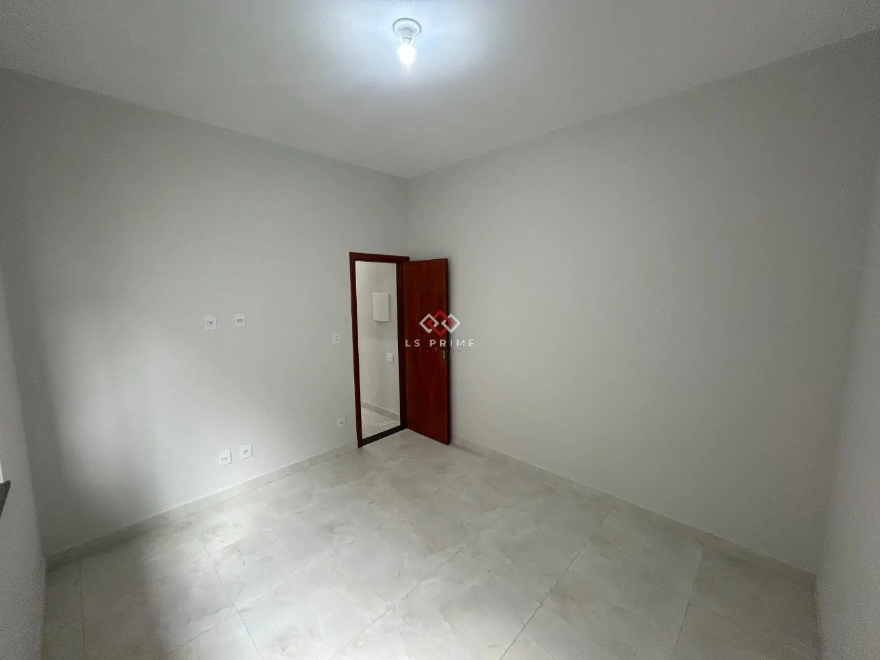 if54is97O7k8xG8_283468cadea6331a1 Casa Térrea de 101m² | Vila Maria