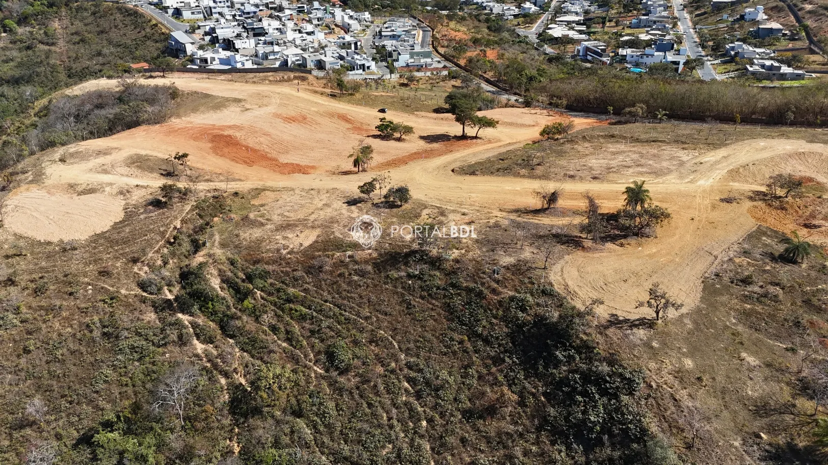 7 Lote de 574m² – Lote 1 Quadra 2 | Golden Class Bairro