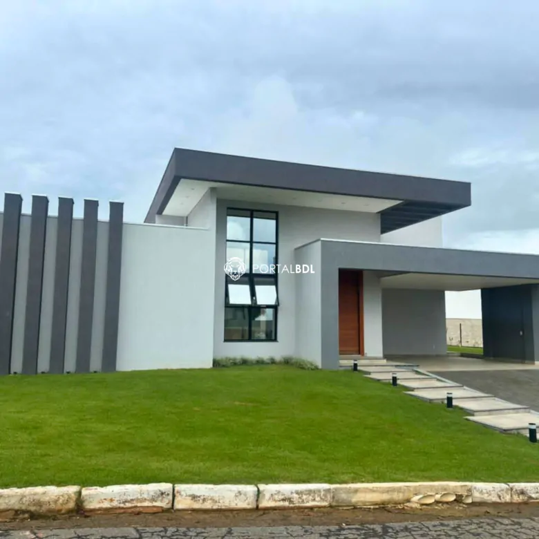 Casa de 280m² 4 Quartos | Condomínio Boulevard